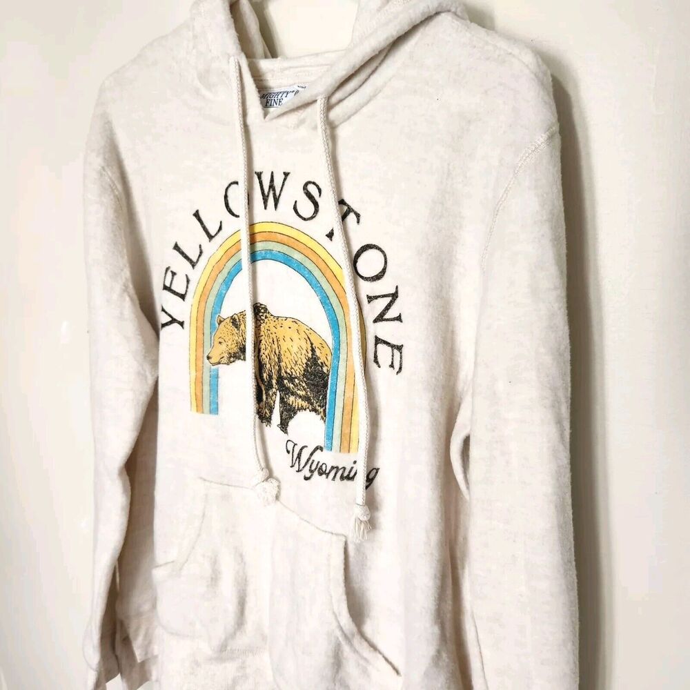 Yellowstone Wyoming Grizzly Bear Hoodie Sweater Large Beige